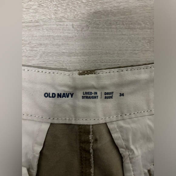 🩳Old navy Shorts - Khaki - Picture 2 of 3